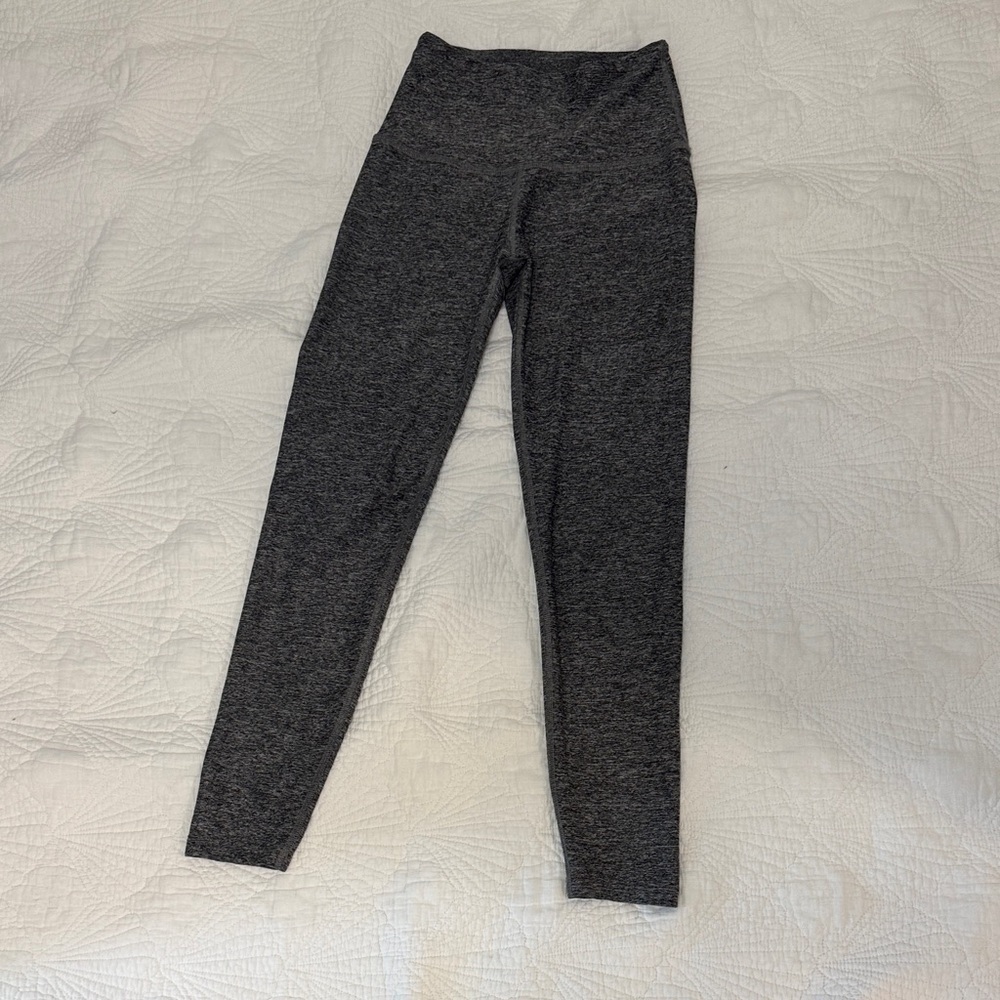 Beyond Yoga Dark heather Gray with shimmer Leggings